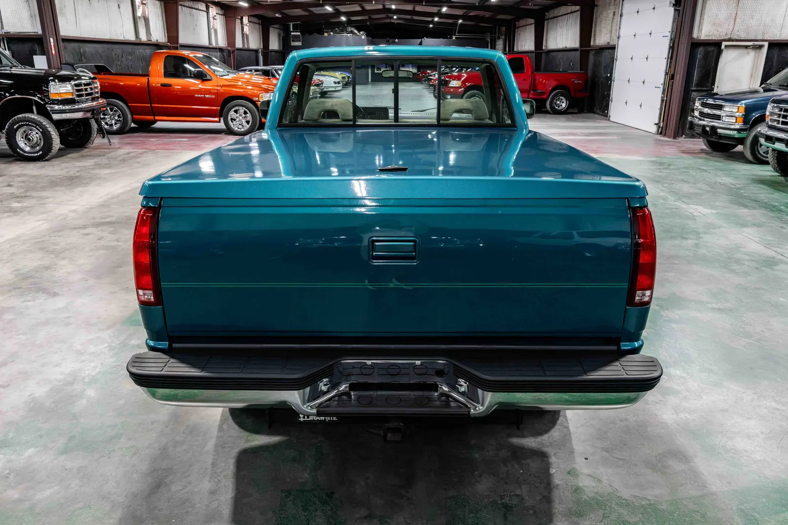 1993-Chevrolet-K1500-Bright Teal Metallic-189857-36.jpg